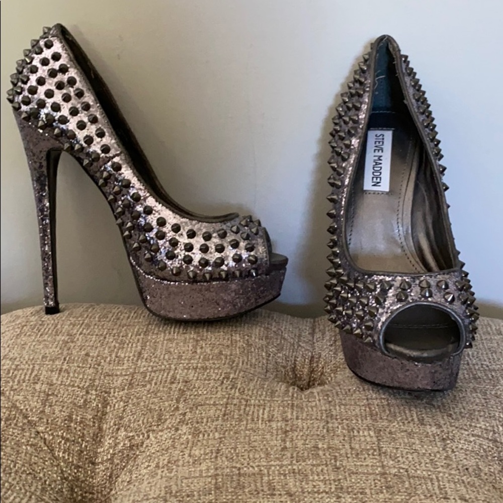 Silver heels